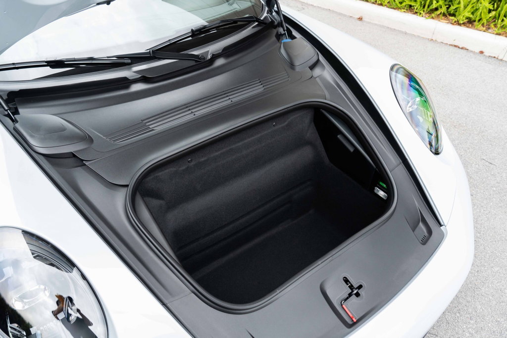 Porsche 992.2 Carrera
