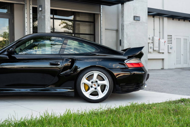 Porsche 996 GT2