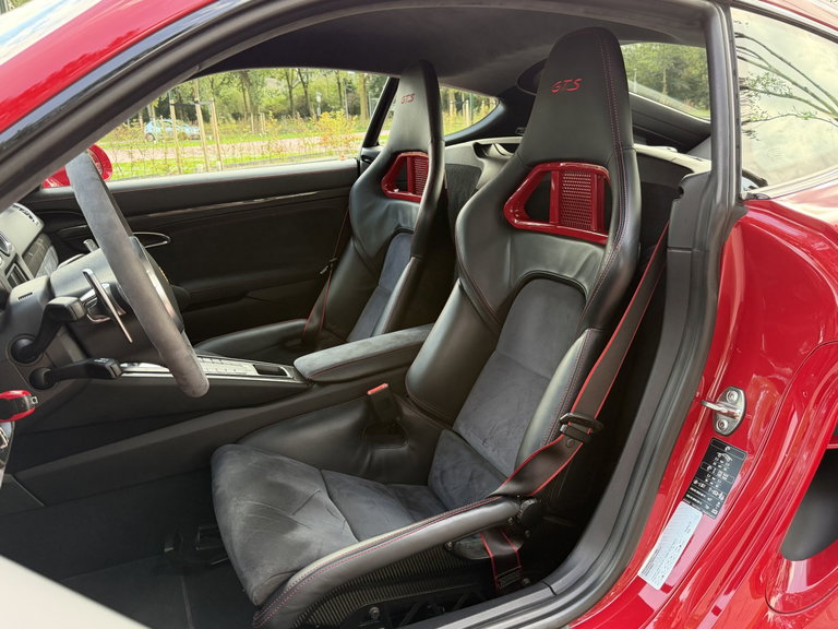 Porsche 981 Cayman GTS