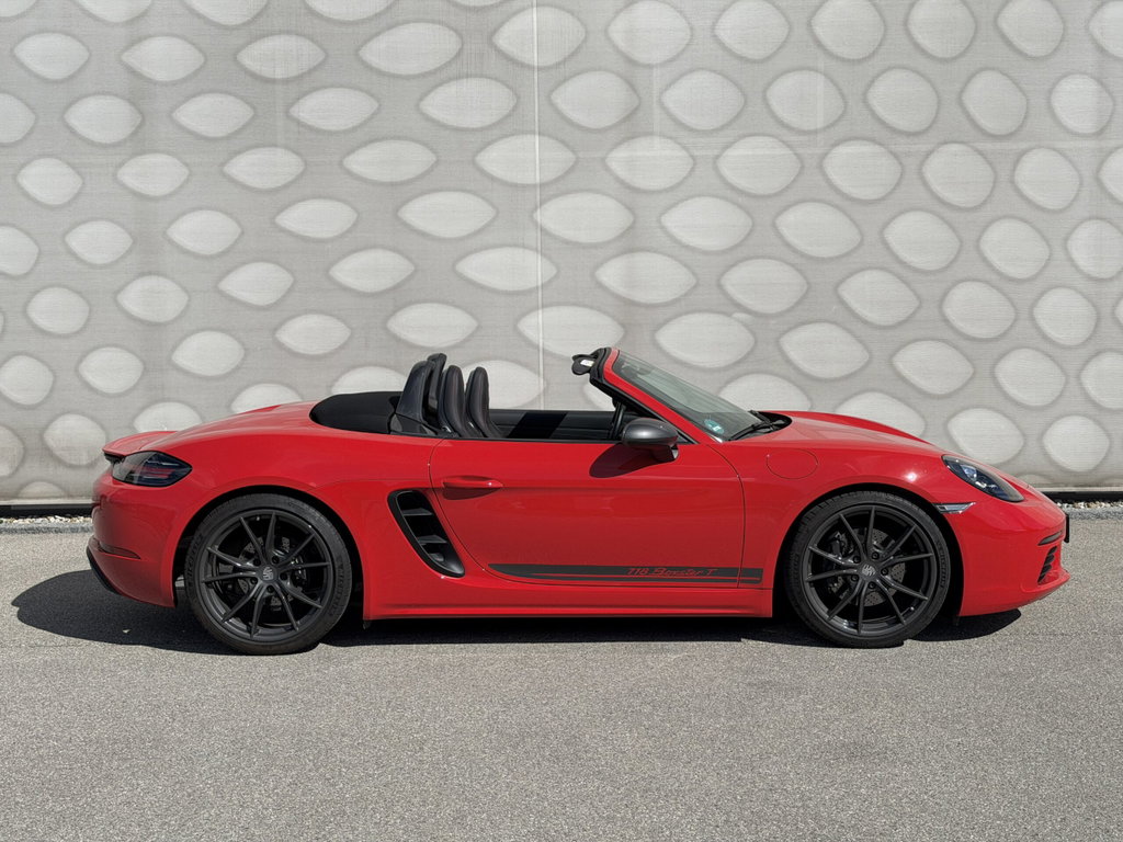 Porsche 718 Boxster T