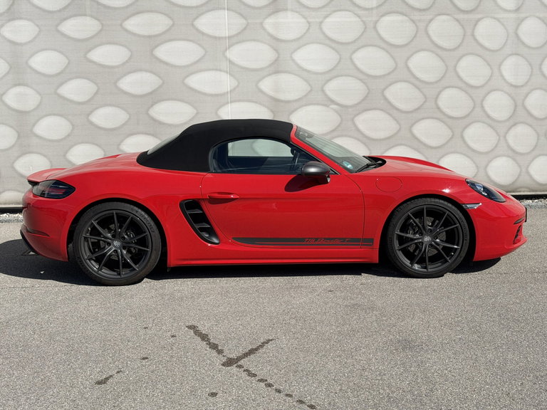 Porsche 718 Boxster T