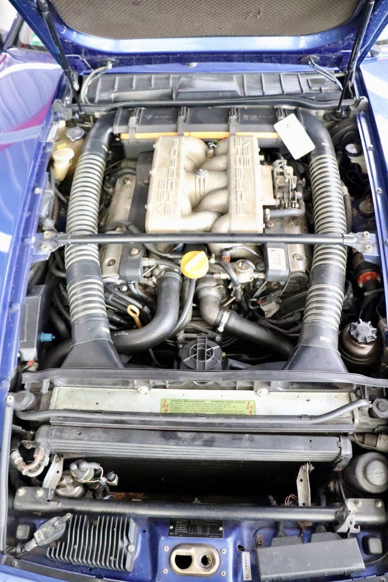 Porsche 928 GTS