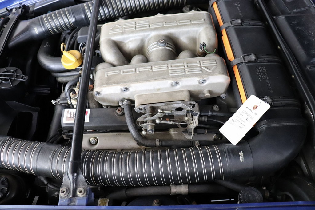 Porsche 928 GTS