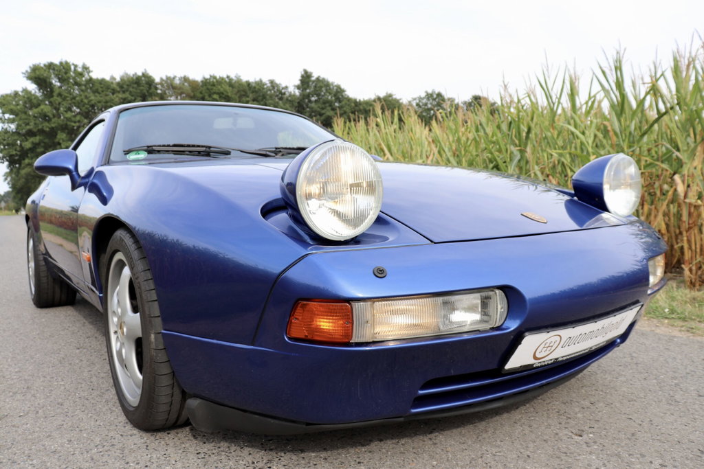 Porsche 928 GTS