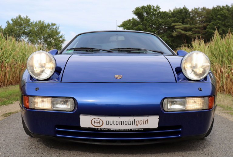 Porsche 928 GTS