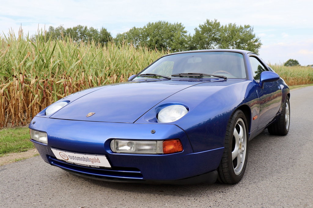 Porsche 928 GTS
