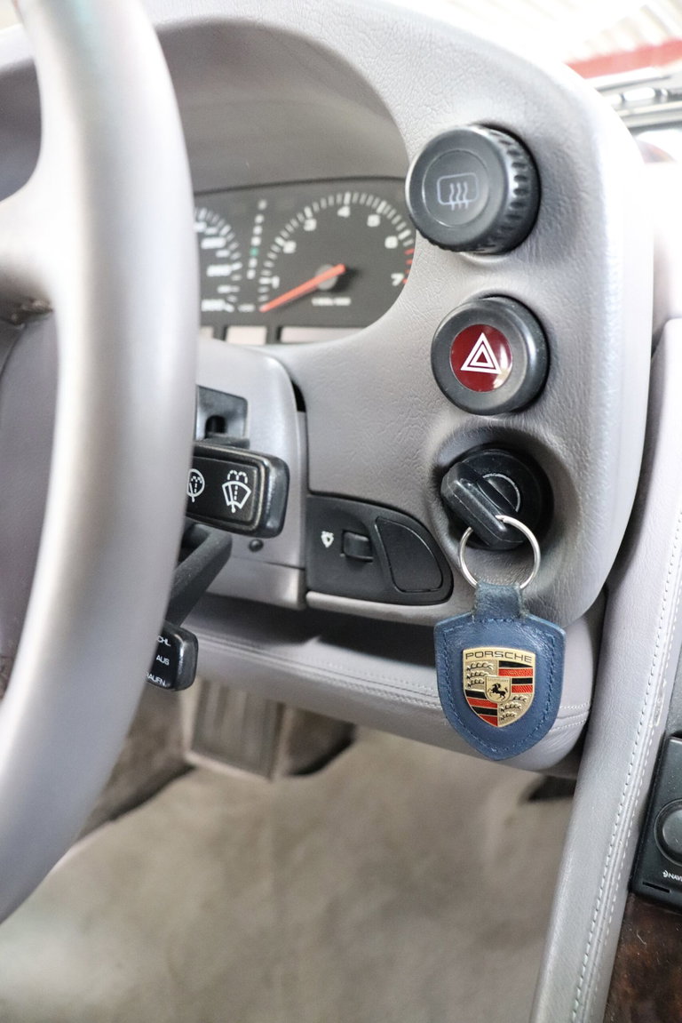 Porsche 928 GTS