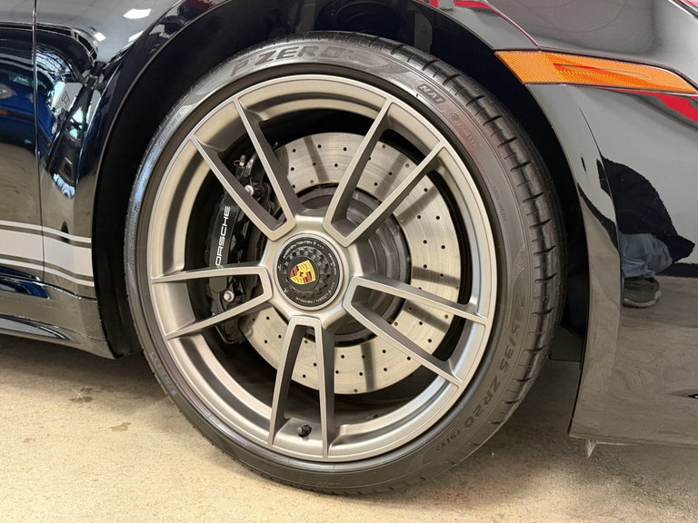 Porsche 992 Edition 50 Jahre Porsche Design