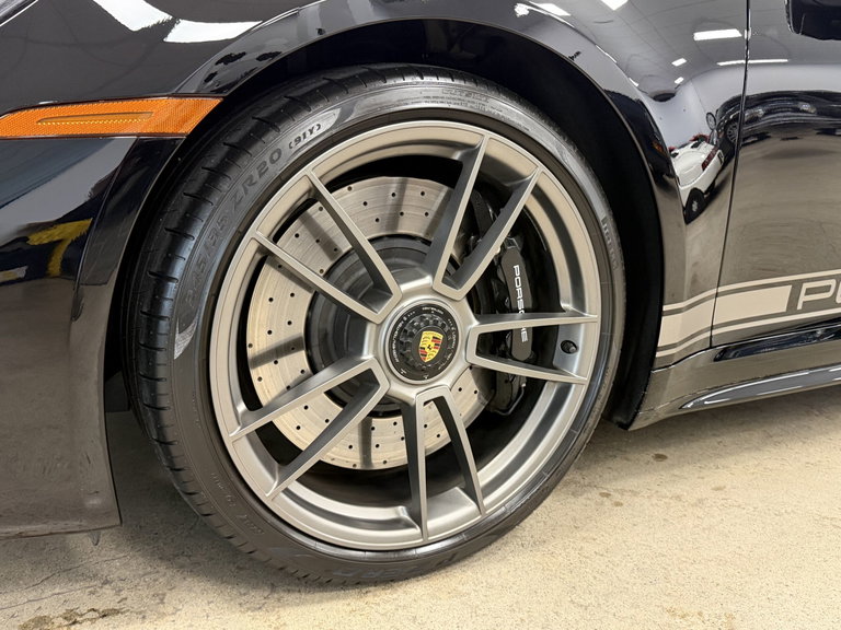 Porsche 992 Edition 50 Jahre Porsche Design