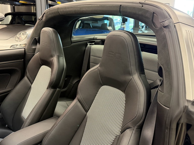 Porsche 992 Edition 50 Jahre Porsche Design
