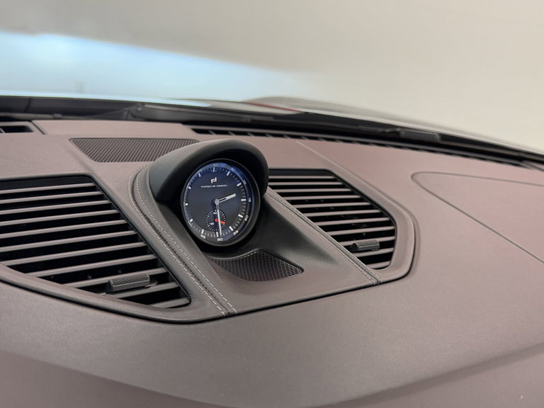 Porsche 992 Edition 50 Jahre Porsche Design