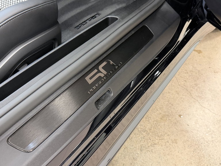 Porsche 992 Edition 50 Jahre Porsche Design
