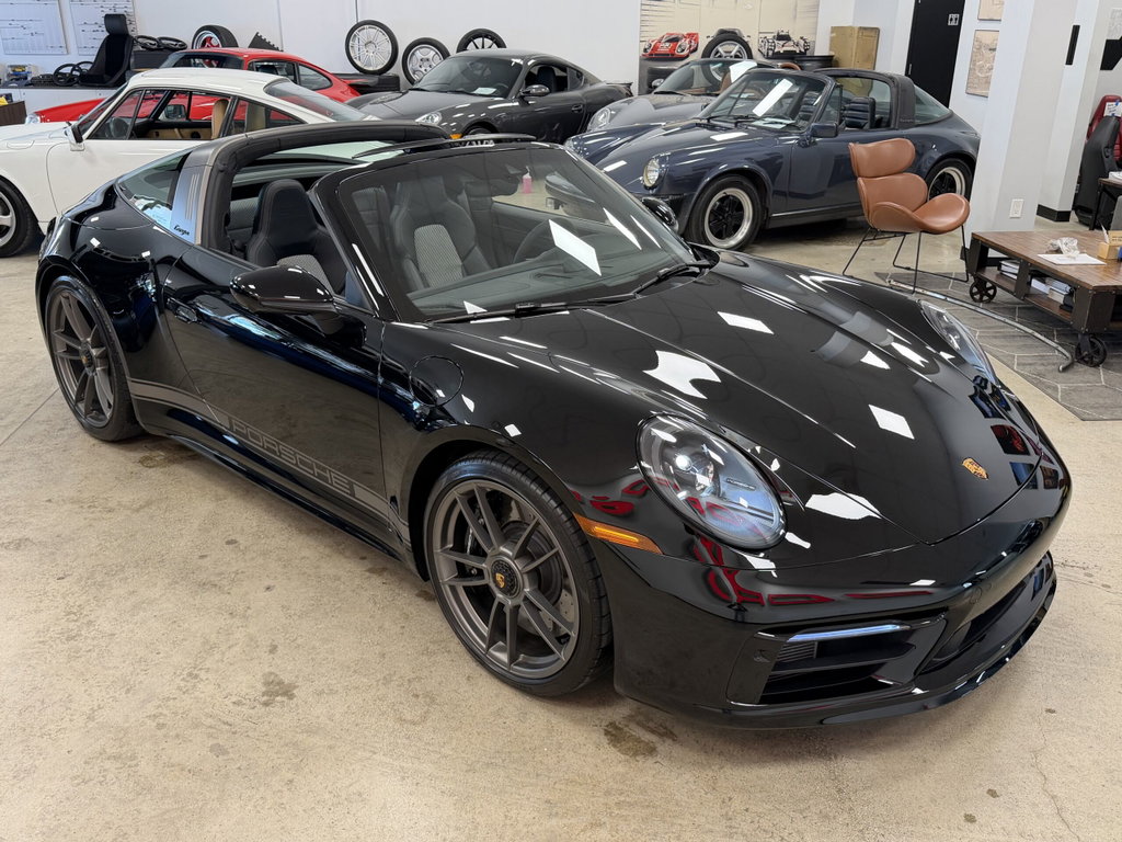 Porsche 992 Edition 50 Jahre Porsche Design
