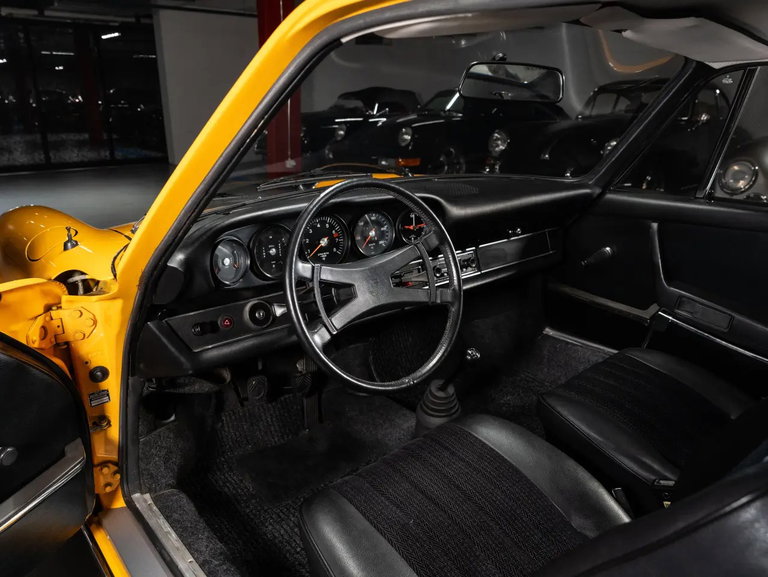 Porsche 911 T