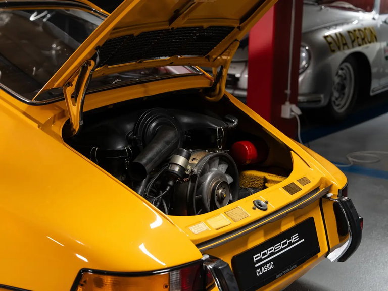 Porsche 911 T