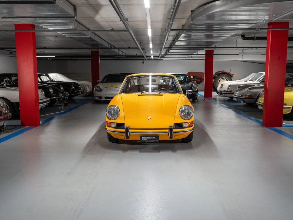 Porsche 911 T