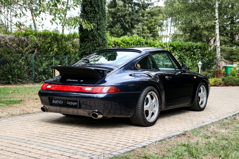 Porsche 993 Carrera 4