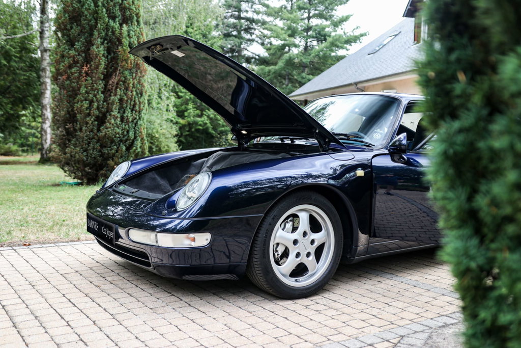 Porsche 993 Carrera 4
