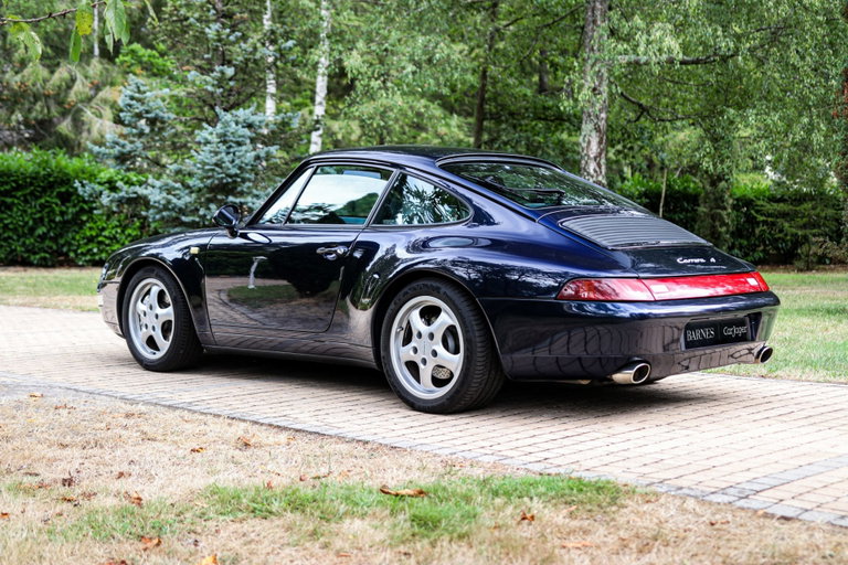 Porsche 993 Carrera 4