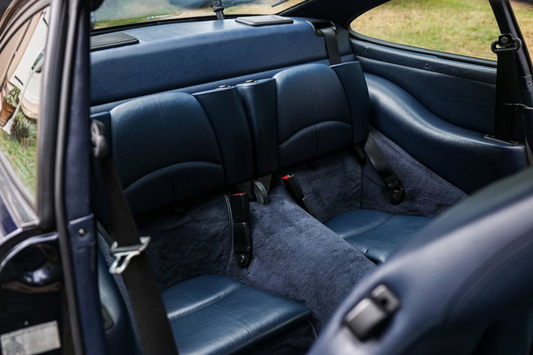 Porsche 993 Carrera 4