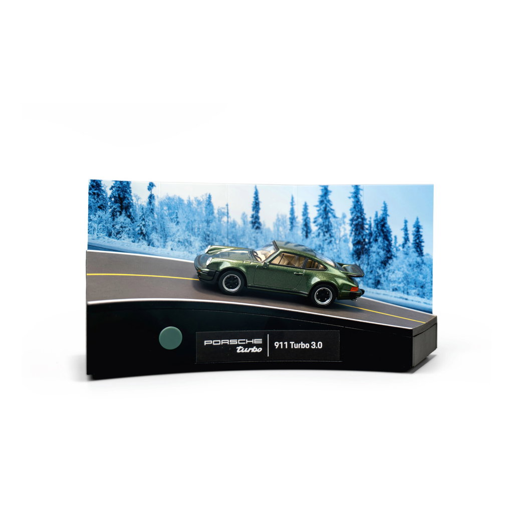 Porsche 911 Turbo Advent Calendar – Oakgreen Metallic (2)