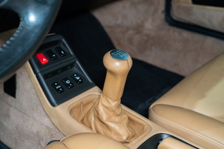 Porsche 993 Carrera 4