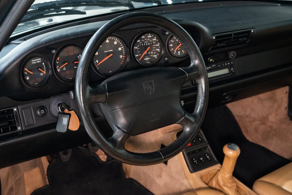 Porsche 993 Carrera 4