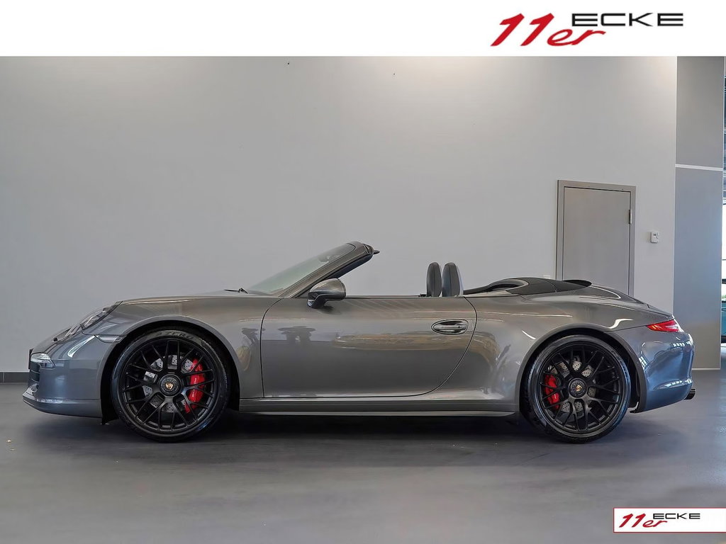 Porsche 991 Carrera 4 GTS