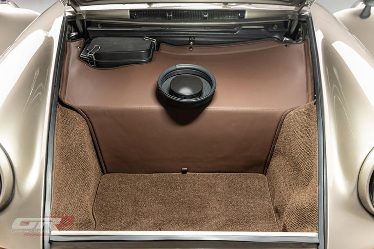 Porsche 911 Backdate