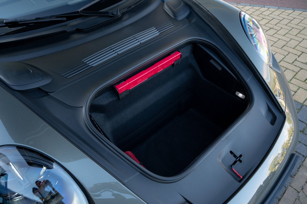 Porsche 992.2 Targa 4S