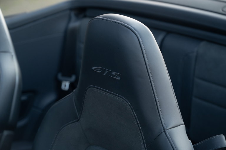 Porsche 992.2 Carrera GTS