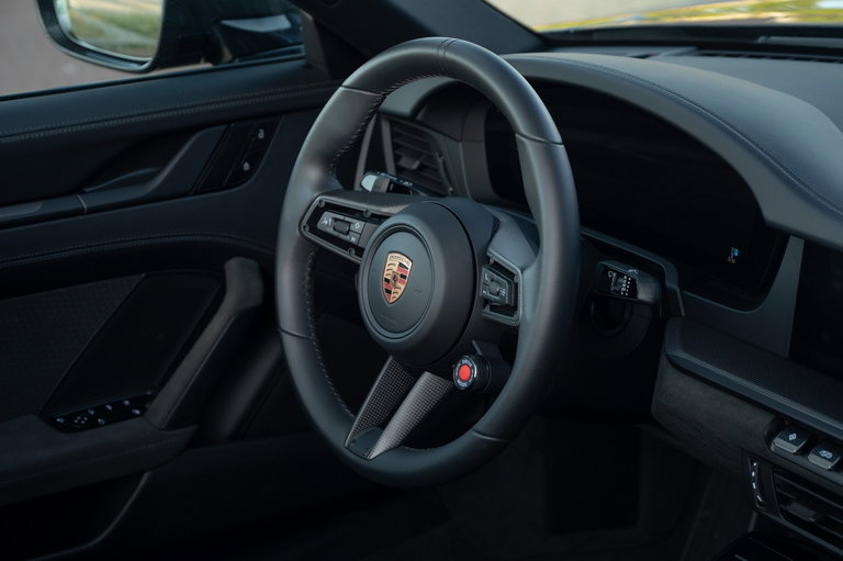 Porsche 992.2 Carrera GTS