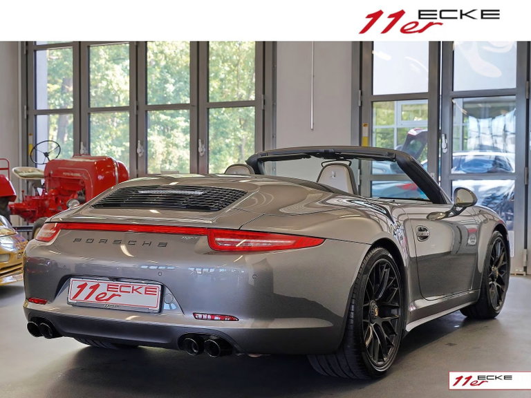 Porsche 991 Carrera 4 GTS