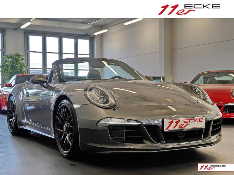 Porsche 991 Carrera 4 GTS