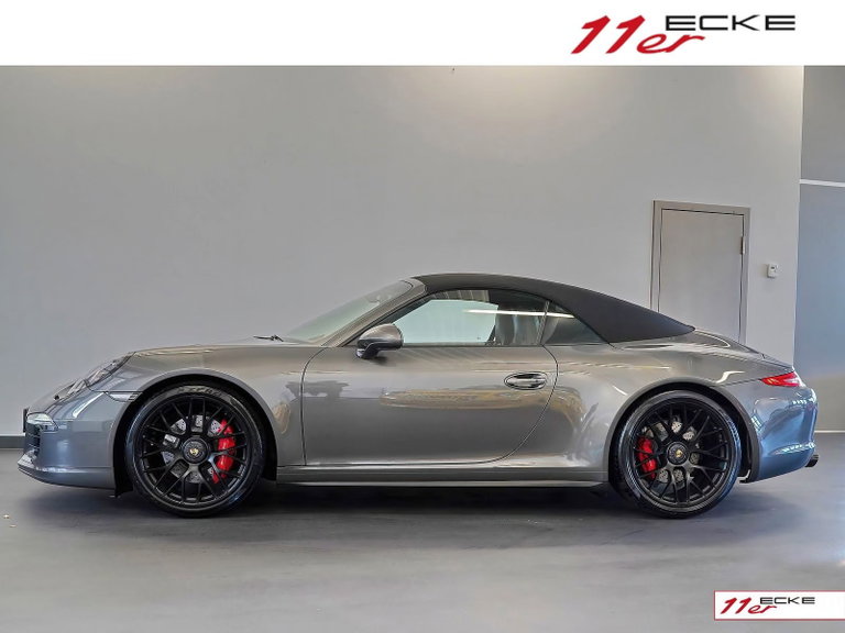 Porsche 991 Carrera 4 GTS