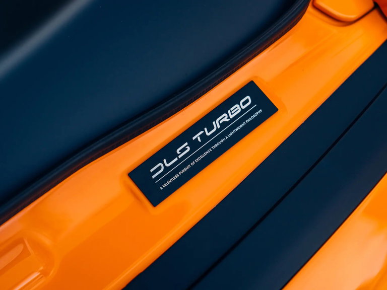 Porsche 911 Reimagined by Singer