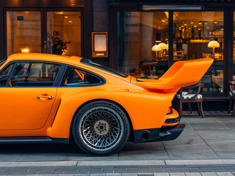 Porsche 911 Reimagined by Singer
