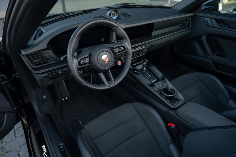 Porsche 992.2 Carrera GTS