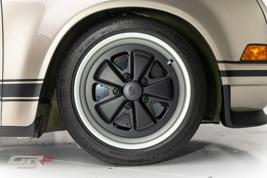 Porsche 911 Backdate