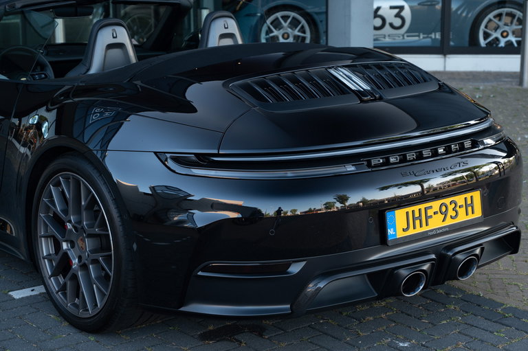 Porsche 992.2 Carrera GTS