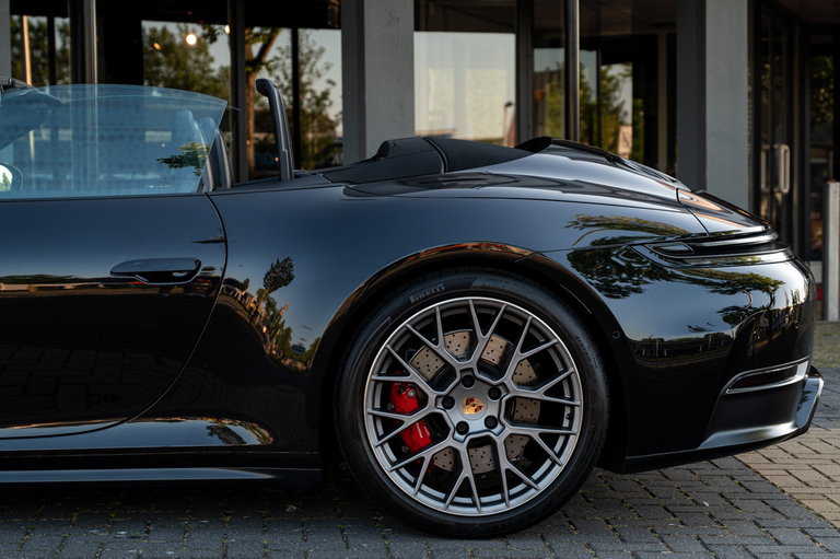 Porsche 992.2 Carrera GTS