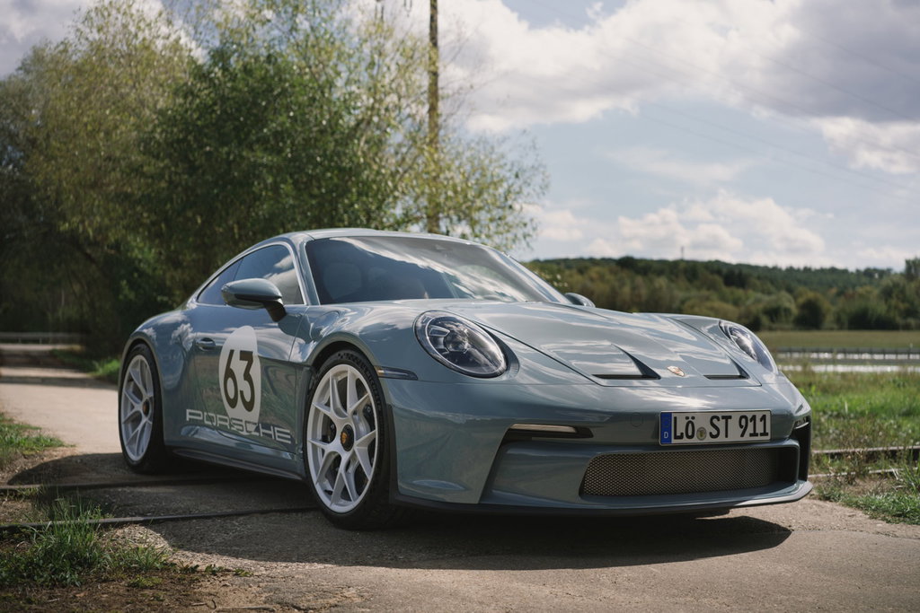 Porsche 911 S/T