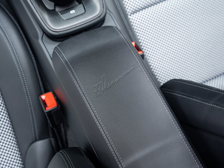 Porsche 992 Edition 50 Jahre Porsche Design