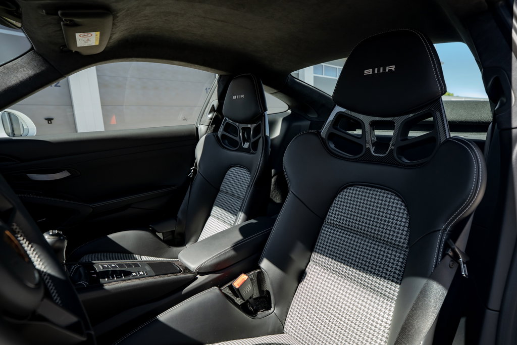 Porsche 911 R