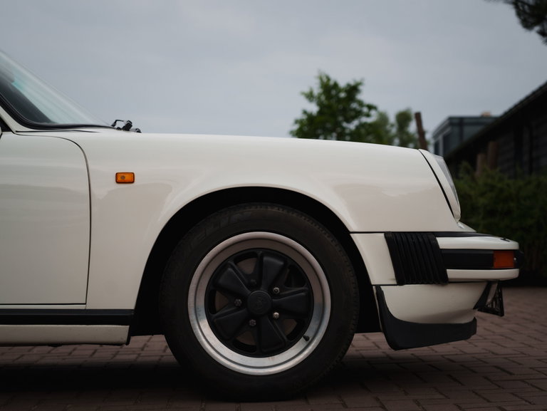 Porsche 911 SC