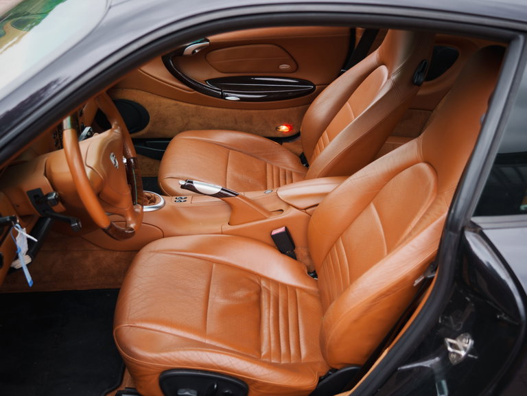 Porsche 996 Carrera 4 Millennium Edition