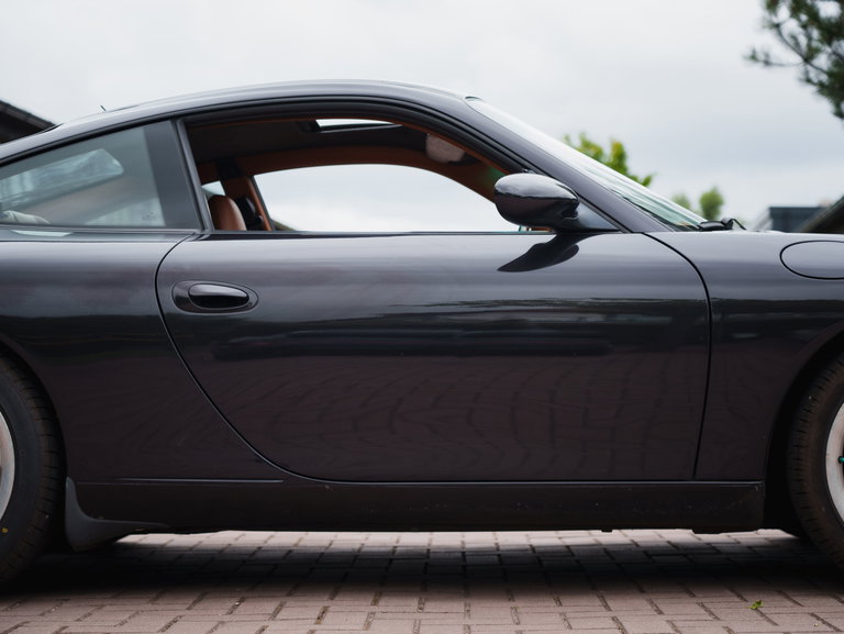 Porsche 996 Carrera 4 Millennium Edition