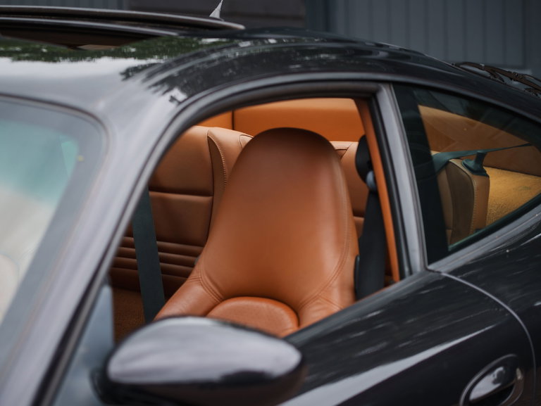 Porsche 996 Carrera 4 Millennium Edition