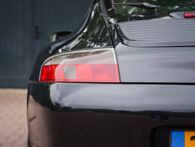 Porsche 996 Carrera 4 Millennium Edition
