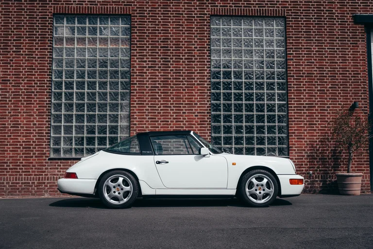 Porsche 964 Carrera 2